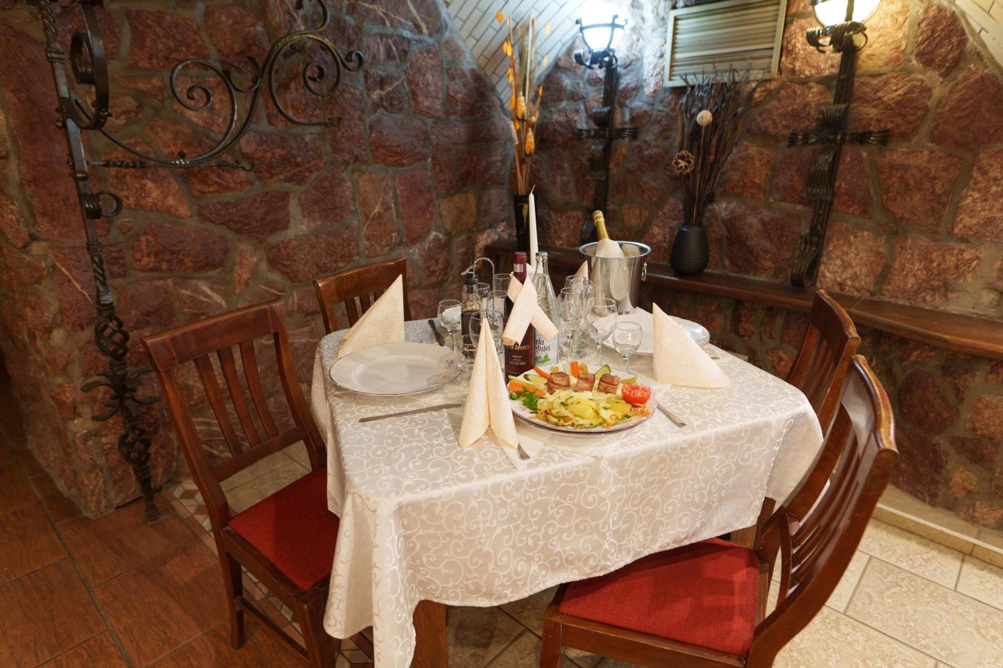 Hotel Rubin*** Gheorgheni  Εξωτερικό φωτογραφία